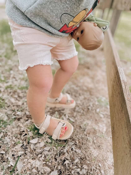 AKITA - SHOOSHOOS TODDLER KIDS SHOES BEACH SANDAL:Brown / Unisex