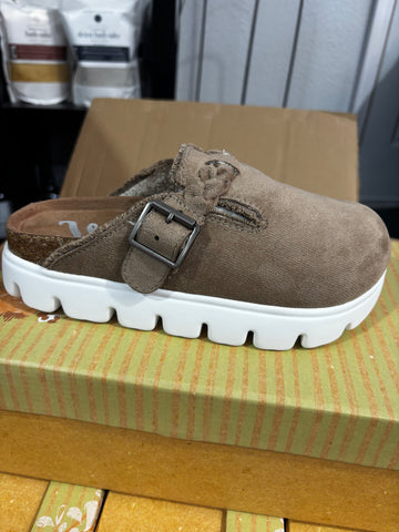 Cali taupe slip on