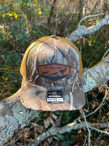 Deer Dog Hunting - Trucker Snapback - Richardson 112 - Buckle Patch: Mossy Oak Bottomland