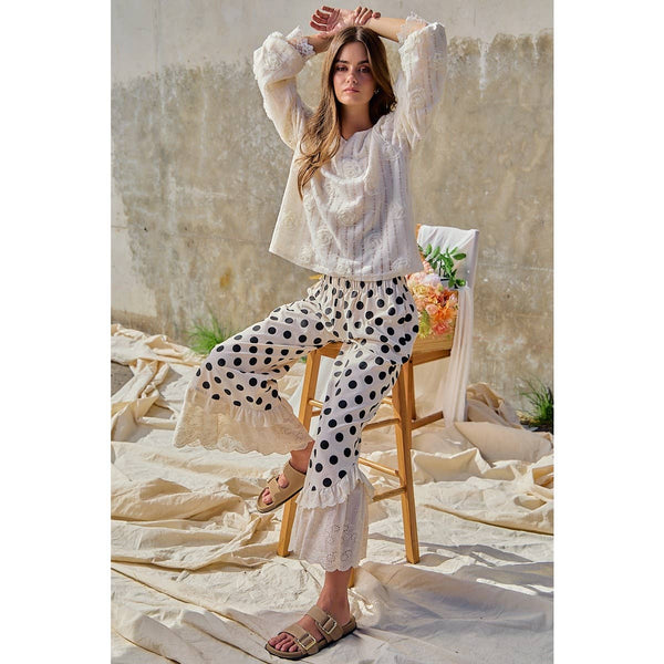 LINEN BLEND POLKA DOT PRINTED RUFFLE LACE HEM PANTS: CREAM/BLACK