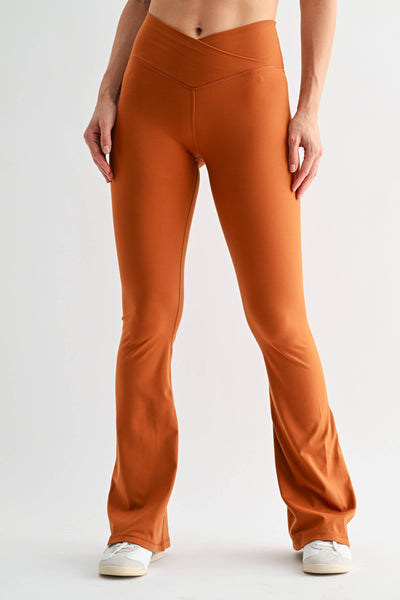 Venice Crossover Waist Yoga Pants: BLACK