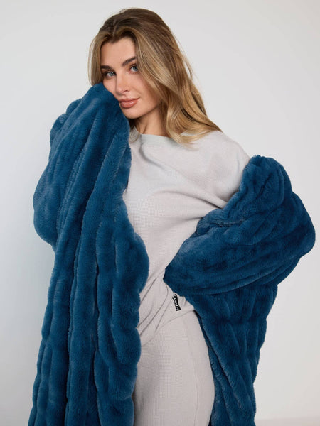 Dreamer Blanket: Tidal / Medium