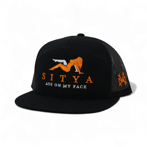 Sitya Trucker Hat: Retro Sage/Natural