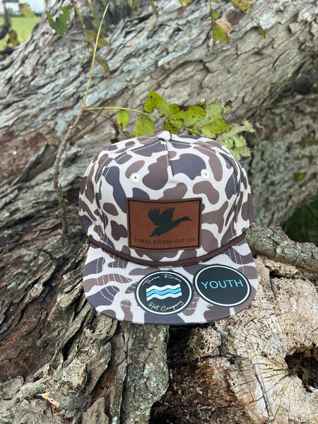 KIDS - Duck Silhouette - Camo Rope Hat: Mossy Oak Bottomland