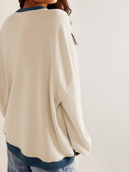 Solid Color Round Neck Fork Loose Sweatshirt Sweater: Off-white