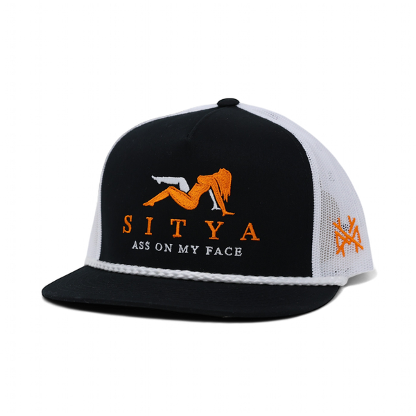 Sitya Trucker Hat: Retro Sage/Natural