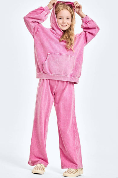 Mineral wash wide leg sweatpants: Pink