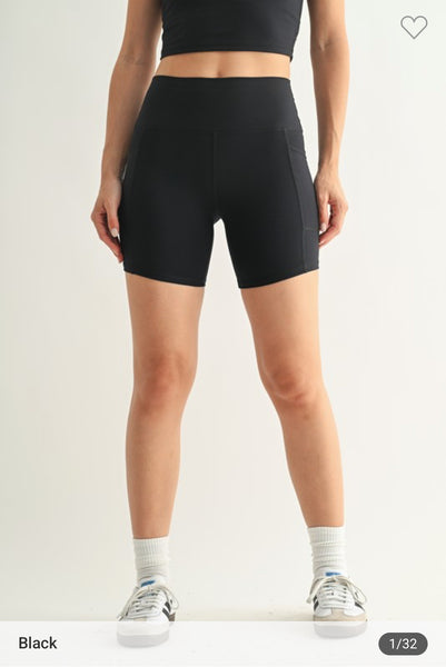 Cloud biker shorts