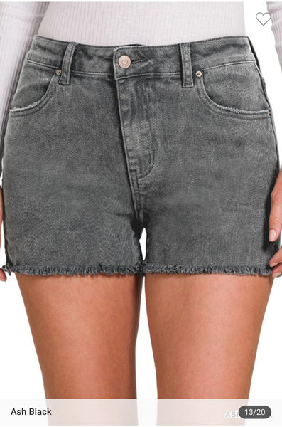 Acid washed frayed hem cutoff shorts