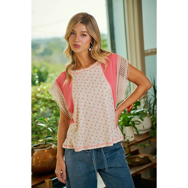 FLORAL RIB KNIT WITH CROCHET TRIM SLEEVES TOP: CORAL PINK / S