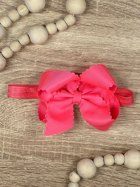 Classic Scalloped Bow - Headband - 4.5": Hot Pink