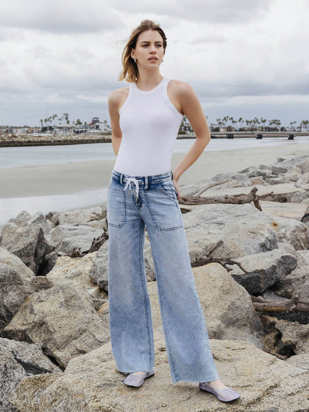 HIGH RISE DRAWSTRING WAISTBAND WIDE LEG JEANS F6065: CLEARLY