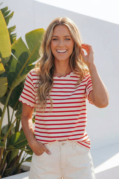 LAS Stripe Scalloped Trim Round Neck T Shirt Red