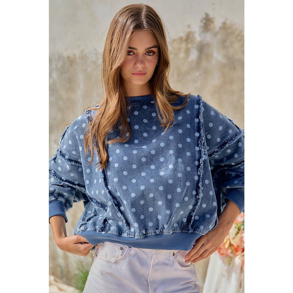 POLKA DOT PRINTED WASHED DENIM FRAYED EDGE DETAIL TOP:
