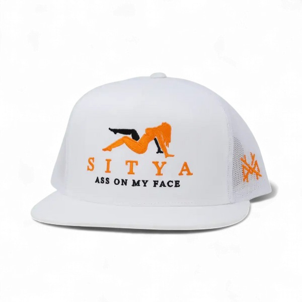 Sitya Trucker Hat: 7 Panel Black