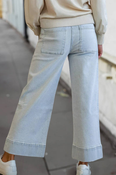 Casual Flap Pocket Cuffed Hem Wide Leg Jeans