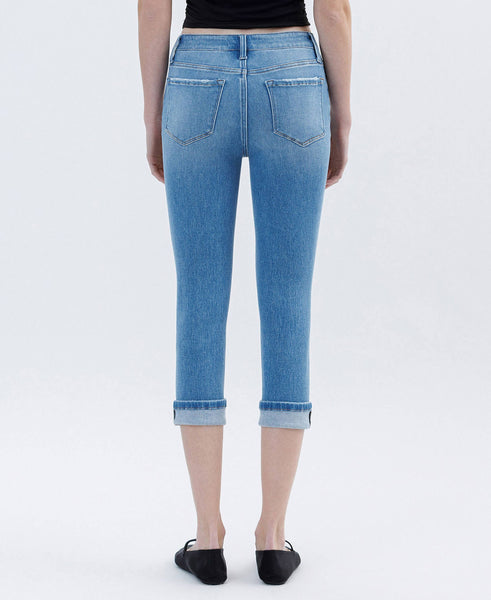 HIGH RISE CUFFED CAPRI JEANS T6743: EMINENT