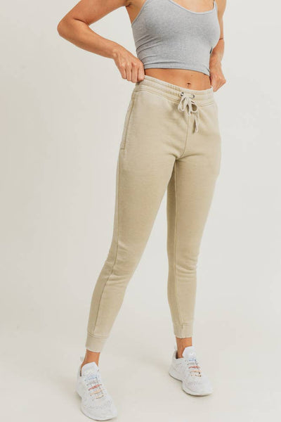 Skinny Fleece Joggers with Zippered Pockets: NATURAL
