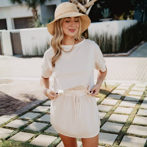 Beige and White Contrast Top and Skirt Set: Beige